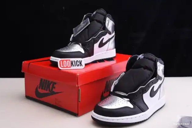 HYPE SILVER HIGH WMNS OG AIR TOE 1 JORDAN CD0461-001 0502